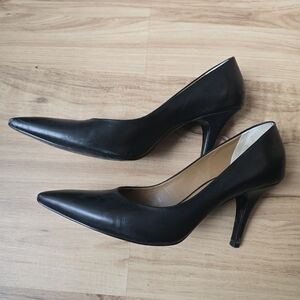 Classic Black Pointed-Toe Stilleto Women's Pumps